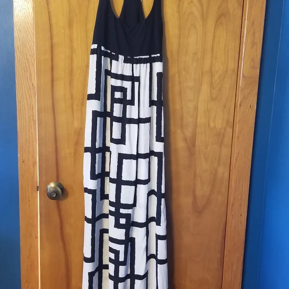 black maxi dress empire waist Long Sleeve Empire Waist Maxi Dress